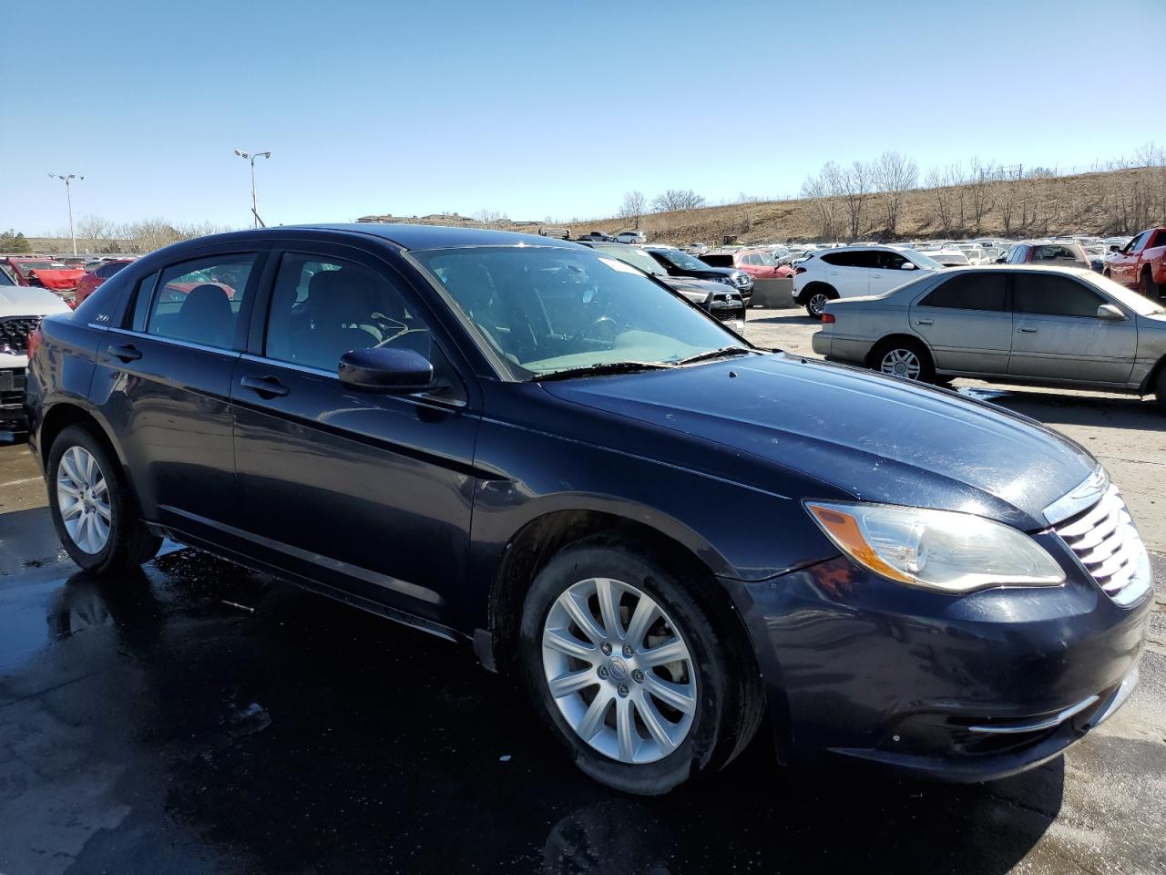 Photo 3 VIN: 1C3CCBBB3DN739276 - CHRYSLER 200 