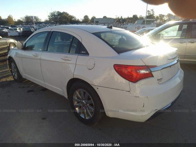 Photo 2 VIN: 1C3CCBBB4CN105599 - CHRYSLER 200 