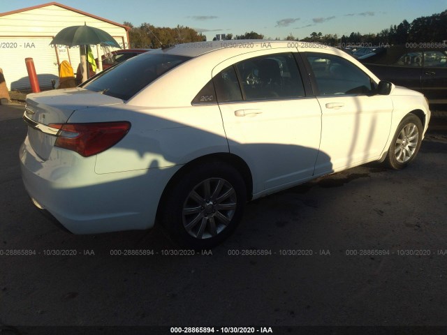 Photo 3 VIN: 1C3CCBBB4CN105599 - CHRYSLER 200 