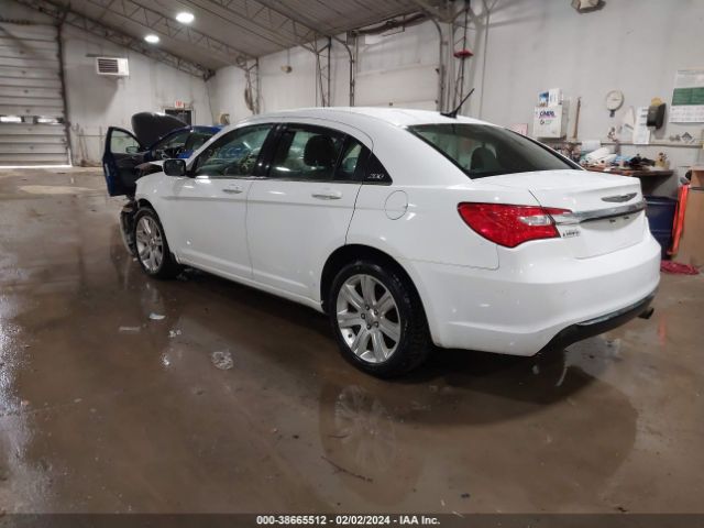 Photo 2 VIN: 1C3CCBBB4CN175359 - CHRYSLER 200 