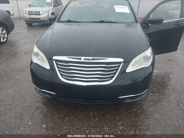 Photo 5 VIN: 1C3CCBBB4CN188824 - CHRYSLER 200 