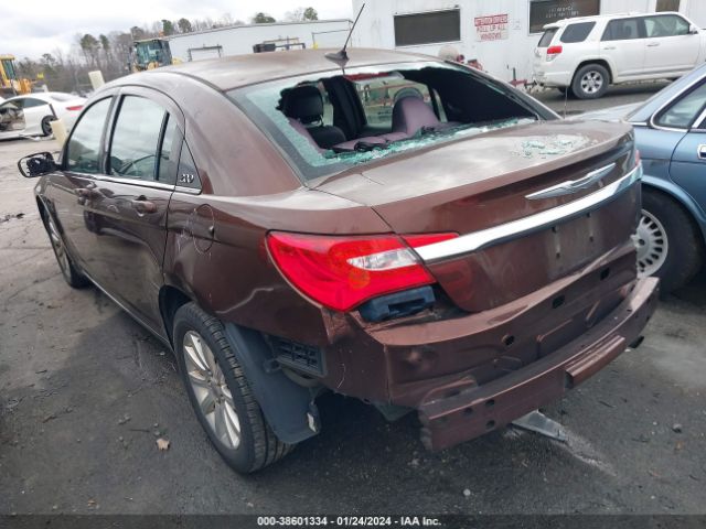 Photo 2 VIN: 1C3CCBBB4CN205976 - CHRYSLER 200 