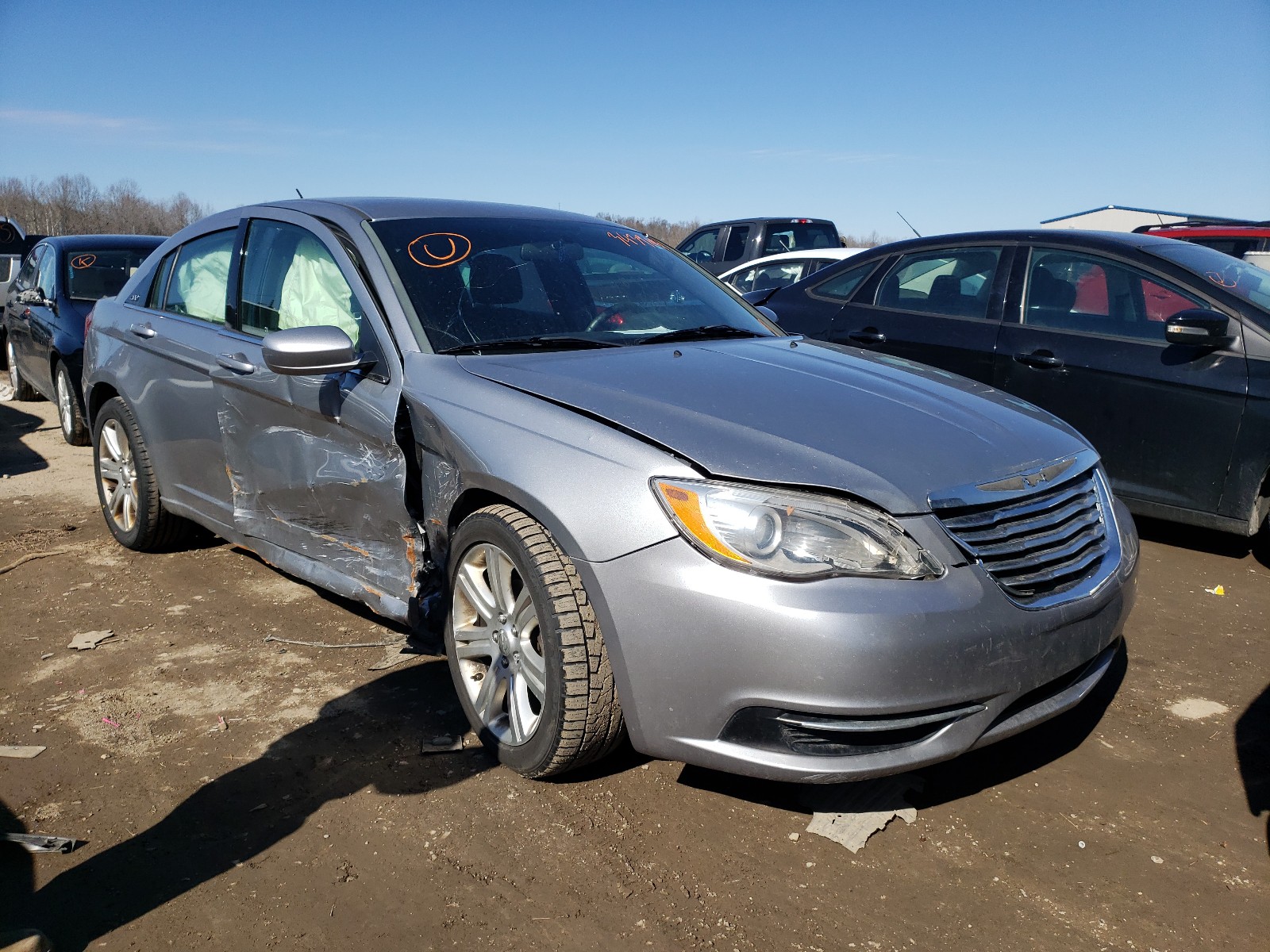 Photo 0 VIN: 1C3CCBBB4DN610138 - CHRYSLER 200 TOURIN 