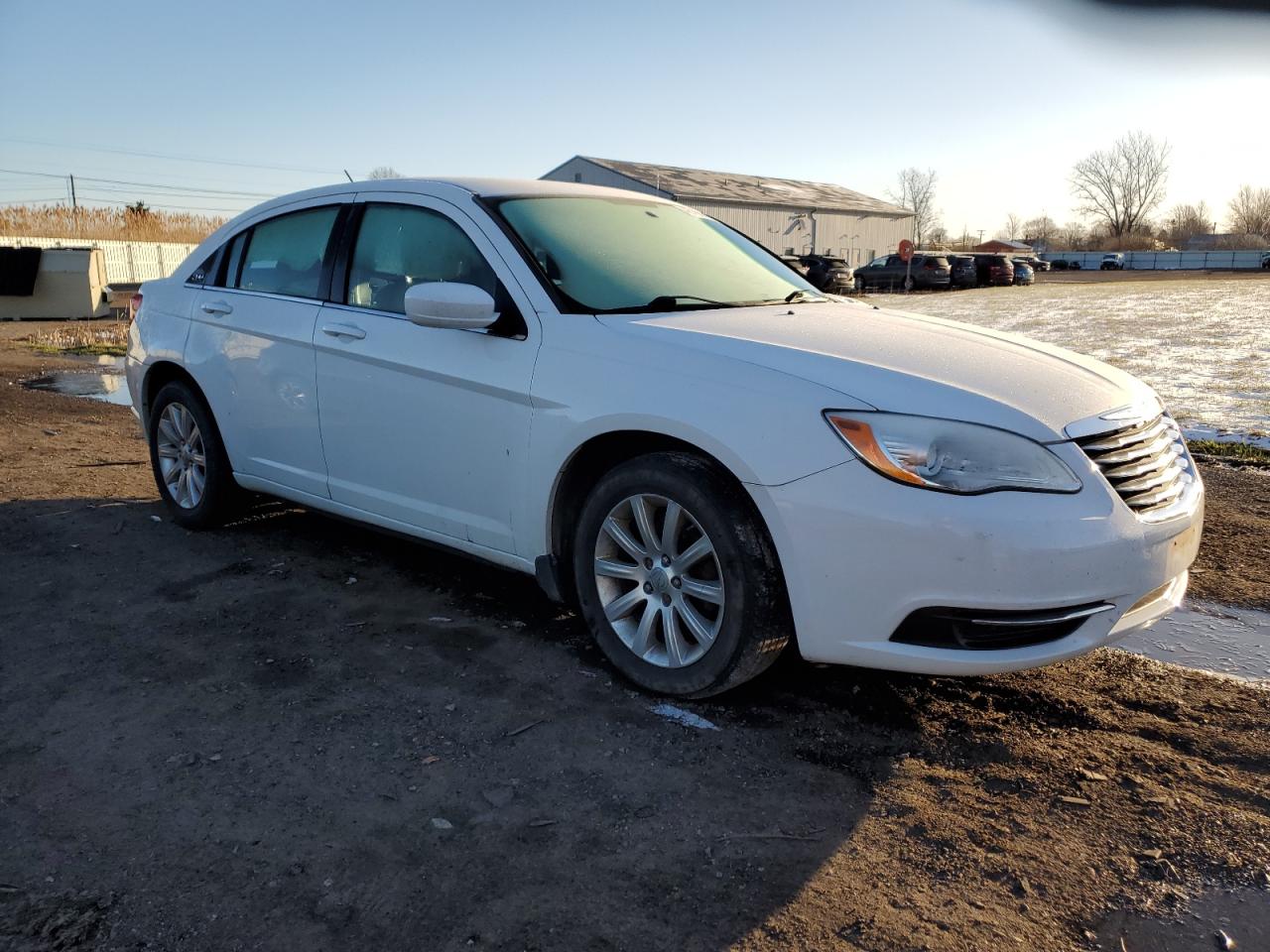 Photo 3 VIN: 1C3CCBBB4DN676902 - CHRYSLER 200 