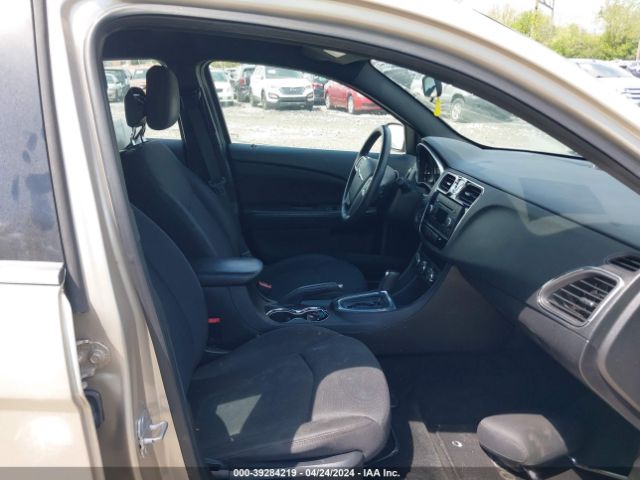 Photo 4 VIN: 1C3CCBBB4DN714676 - CHRYSLER 200 