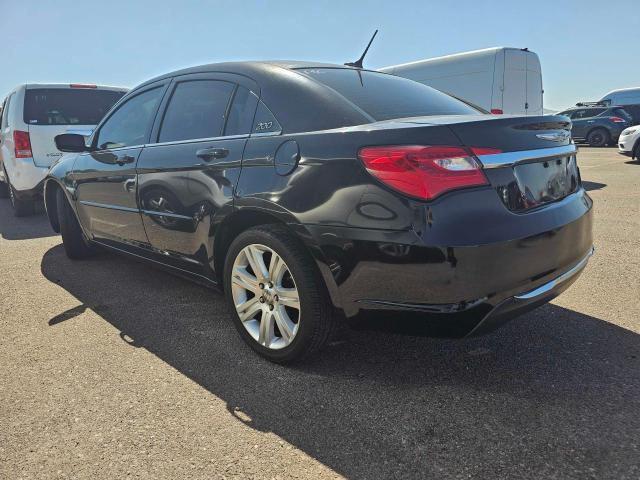 Photo 2 VIN: 1C3CCBBB4DN732353 - CHRYSLER 200 TOURIN 