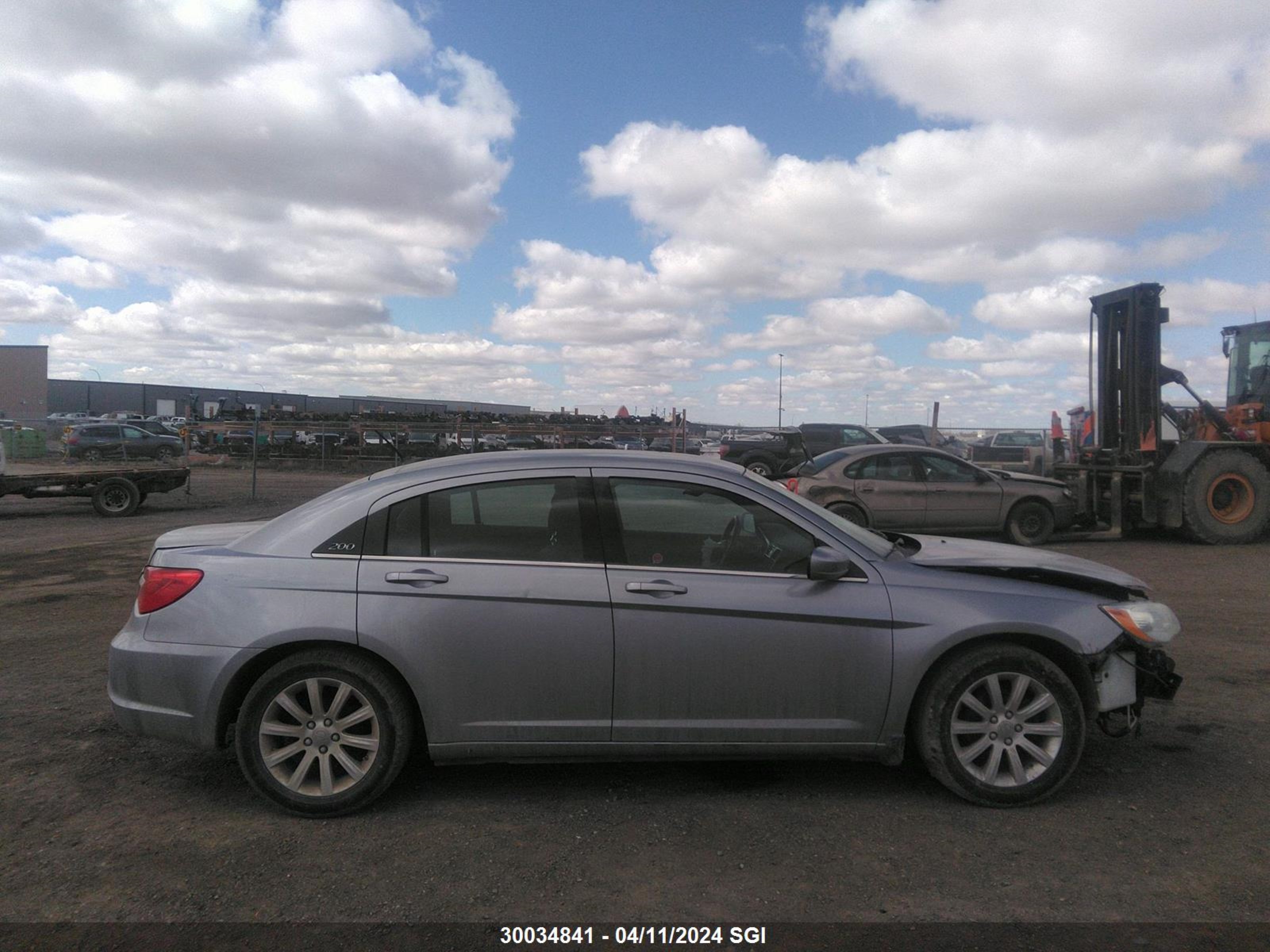 Photo 12 VIN: 1C3CCBBB4EN100700 - CHRYSLER 200 