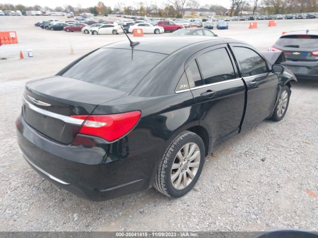 Photo 3 VIN: 1C3CCBBB4EN127766 - CHRYSLER 200 