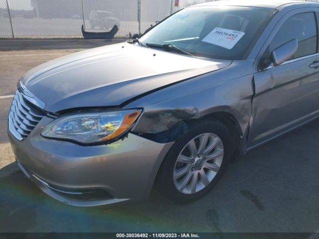 Photo 5 VIN: 1C3CCBBB4EN150710 - CHRYSLER 200 