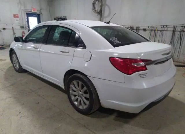 Photo 2 VIN: 1C3CCBBB5CN139096 - CHRYSLER 200 