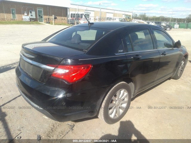 Photo 3 VIN: 1C3CCBBB5CN236637 - CHRYSLER 200 