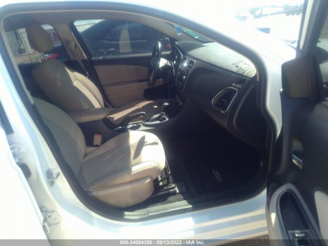 Photo 4 VIN: 1C3CCBBB5DN503597 - CHRYSLER 200 