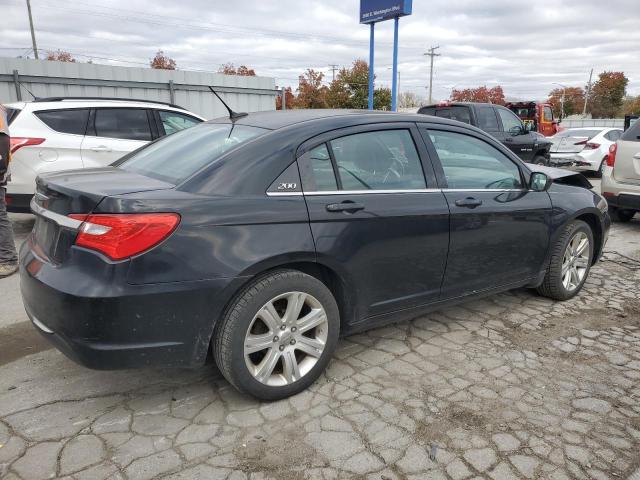 Photo 2 VIN: 1C3CCBBB5DN546885 - CHRYSLER 200 TOURIN 