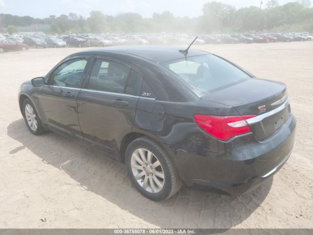 Photo 2 VIN: 1C3CCBBB5DN692459 - CHRYSLER 200 