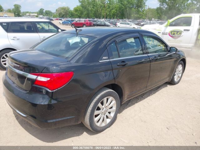 Photo 3 VIN: 1C3CCBBB5DN692459 - CHRYSLER 200 