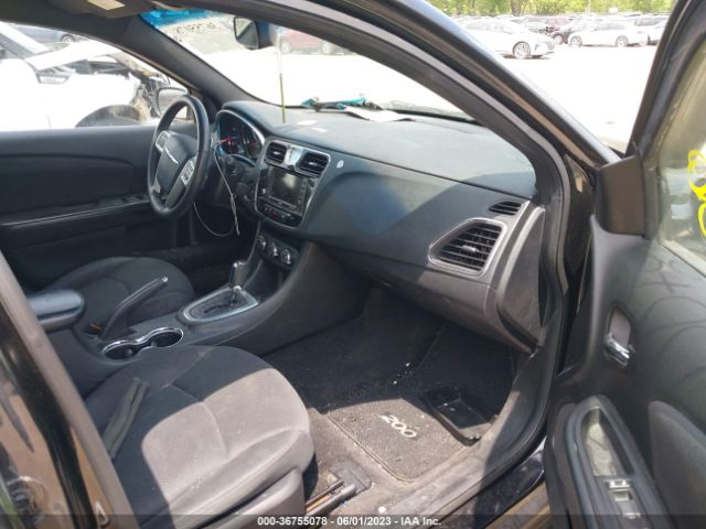 Photo 4 VIN: 1C3CCBBB5DN692459 - CHRYSLER 200 