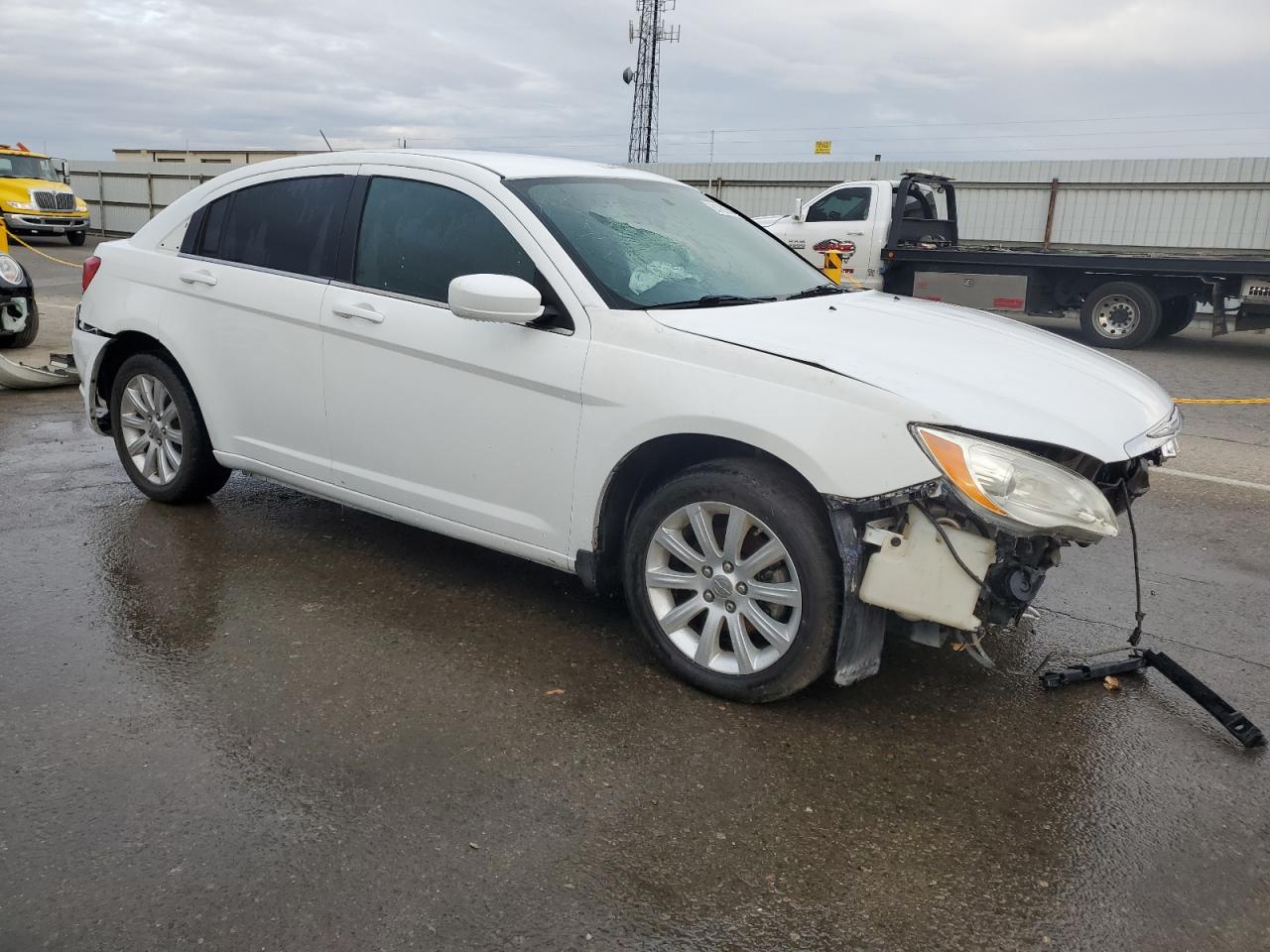 Photo 3 VIN: 1C3CCBBB5DN695295 - CHRYSLER 200 