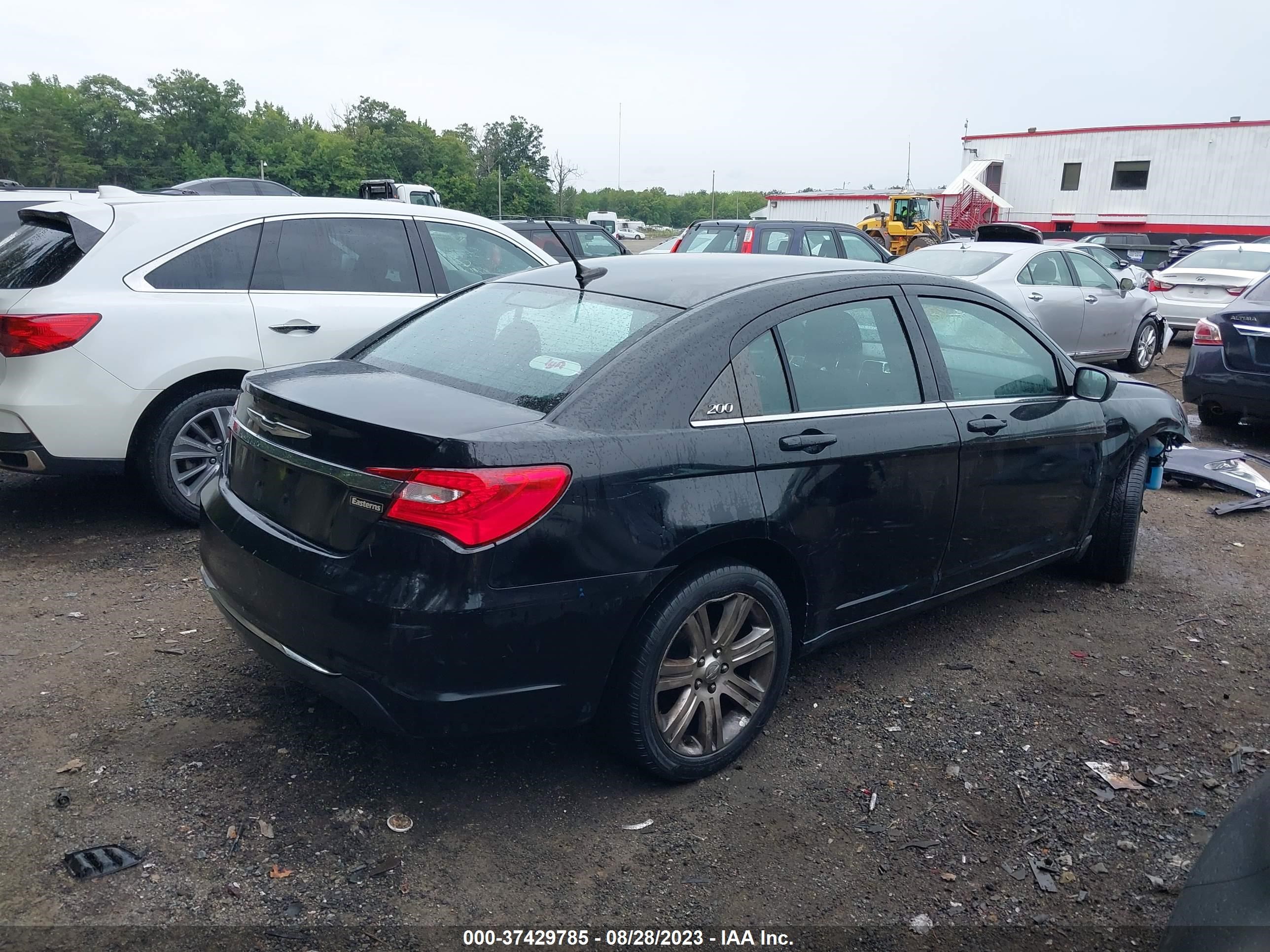 Photo 3 VIN: 1C3CCBBB5DN695409 - CHRYSLER 200 