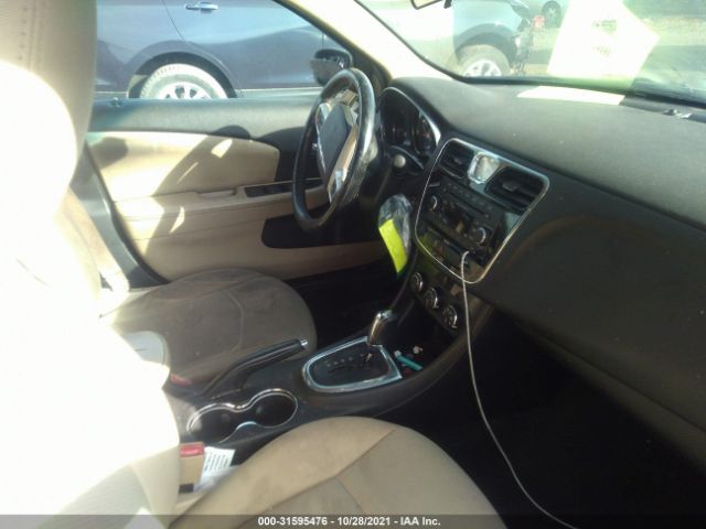 Photo 4 VIN: 1C3CCBBB5EN101869 - CHRYSLER 200 