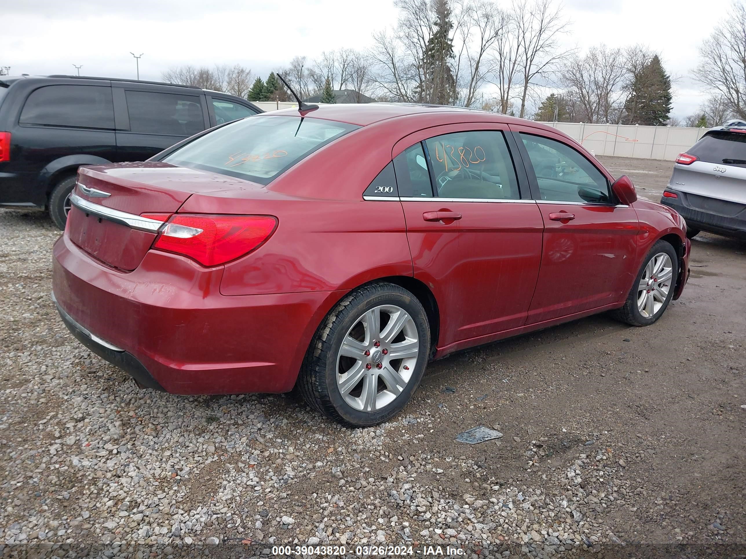 Photo 3 VIN: 1C3CCBBB5EN120115 - CHRYSLER 200 