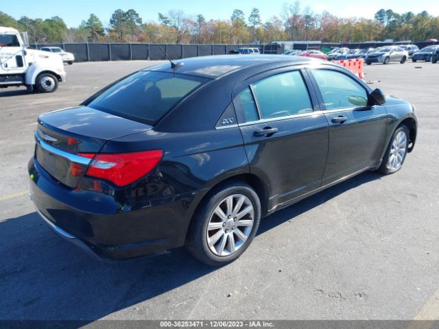 Photo 3 VIN: 1C3CCBBB5EN127615 - CHRYSLER 200 