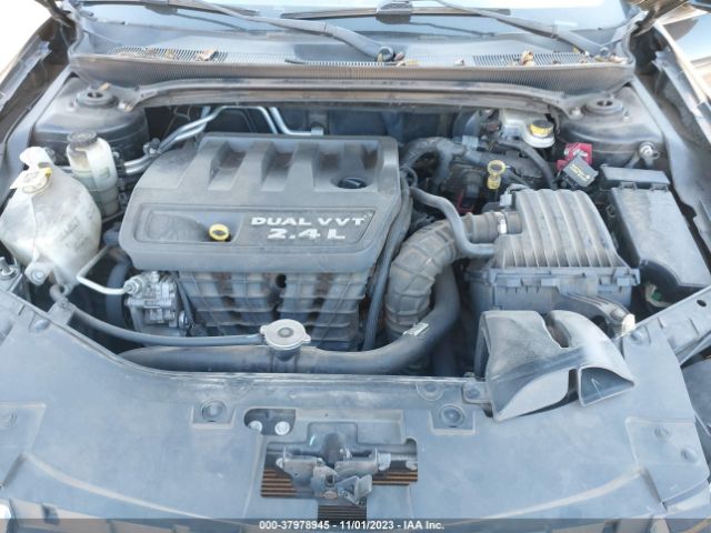 Photo 9 VIN: 1C3CCBBB5EN185076 - CHRYSLER 200 