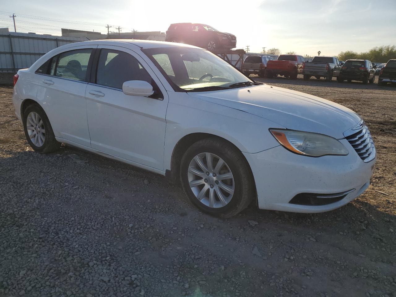 Photo 3 VIN: 1C3CCBBB6CN113655 - CHRYSLER 200 