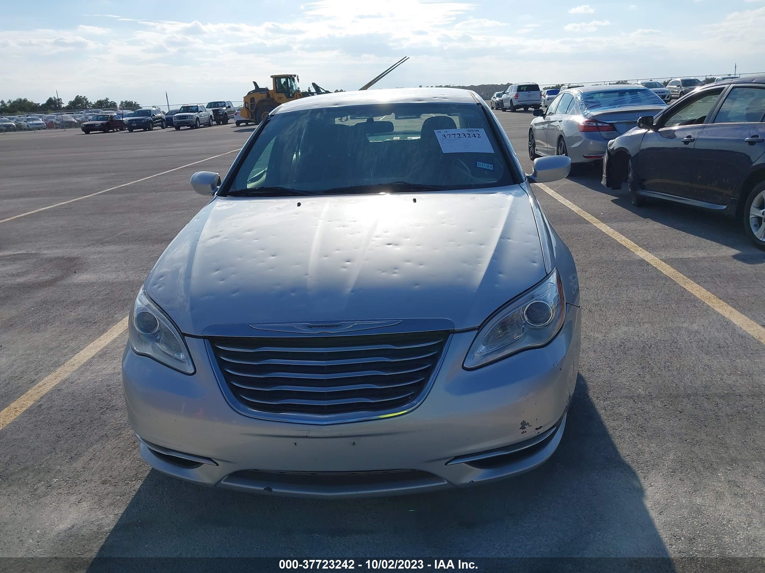 Photo 5 VIN: 1C3CCBBB6CN162709 - CHRYSLER 200 