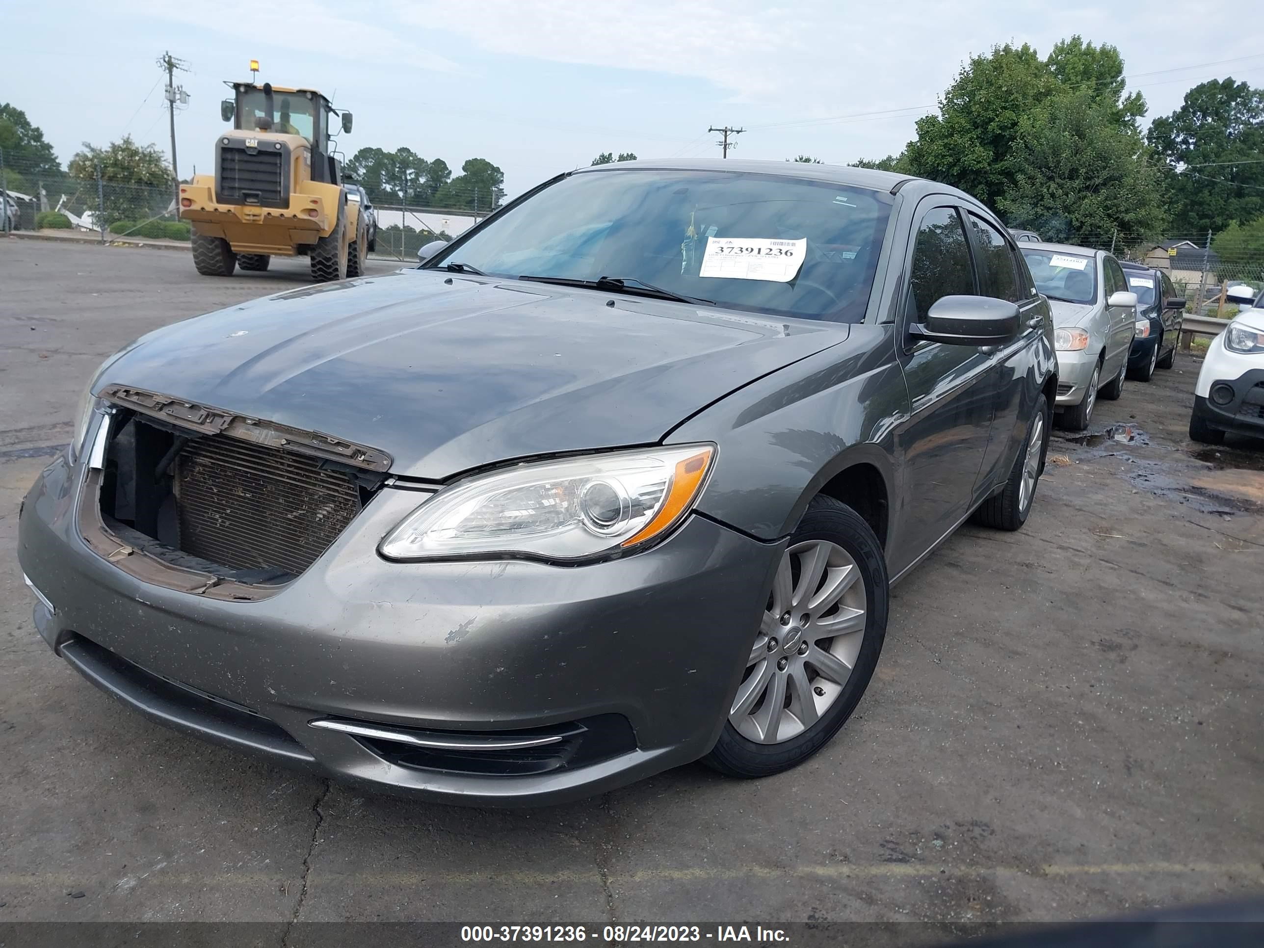 Photo 1 VIN: 1C3CCBBB6CN174102 - CHRYSLER 200 