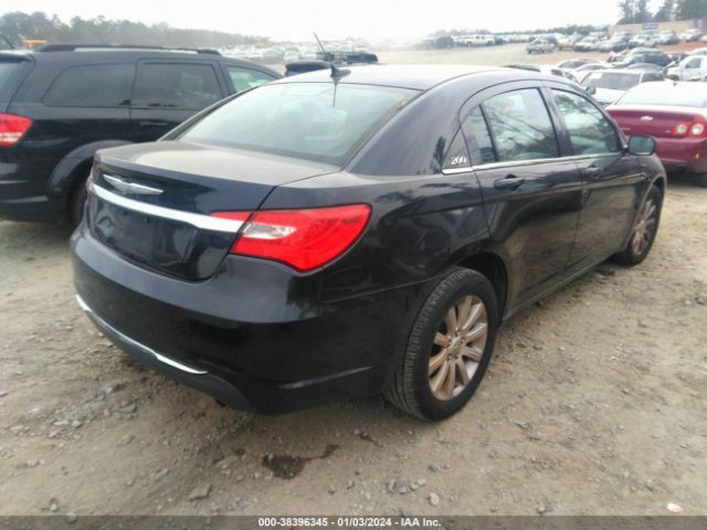 Photo 3 VIN: 1C3CCBBB6CN175542 - CHRYSLER 200 