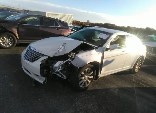 Photo 1 VIN: 1C3CCBBB6CN228661 - CHRYSLER 200 