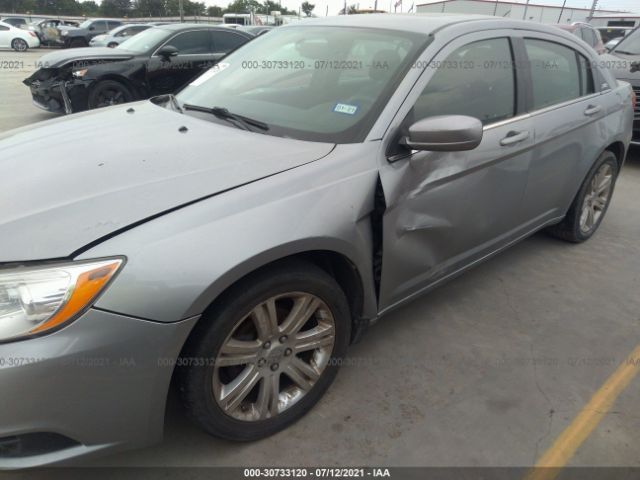 Photo 5 VIN: 1C3CCBBB6DN624302 - CHRYSLER 200 