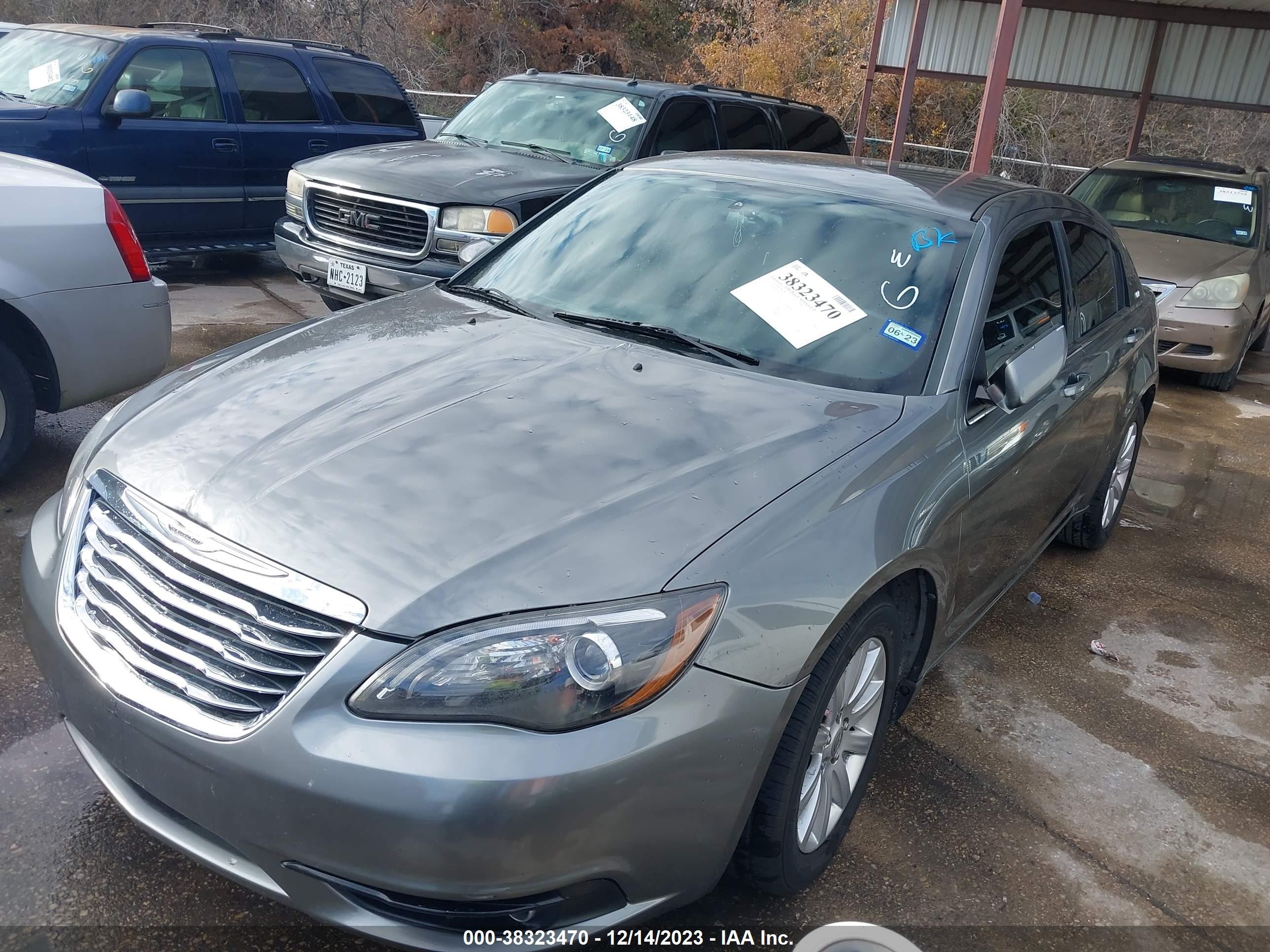 Photo 1 VIN: 1C3CCBBB6DN699355 - CHRYSLER 200 