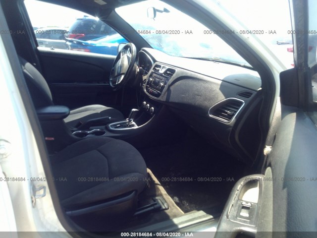 Photo 4 VIN: 1C3CCBBB7CN205082 - CHRYSLER 200 