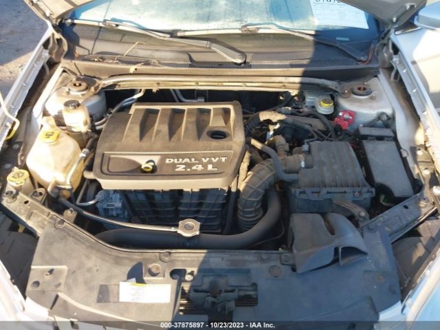 Photo 9 VIN: 1C3CCBBB7CN236395 - CHRYSLER 200 