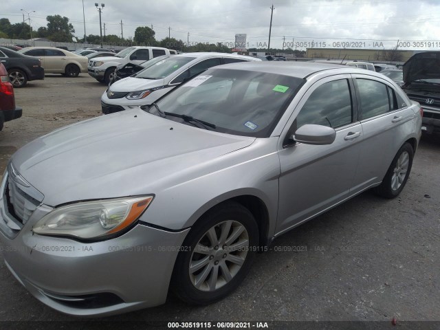 Photo 1 VIN: 1C3CCBBB8CN126942 - CHRYSLER 200 