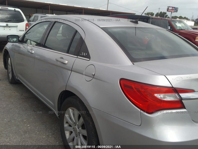 Photo 2 VIN: 1C3CCBBB8CN126942 - CHRYSLER 200 