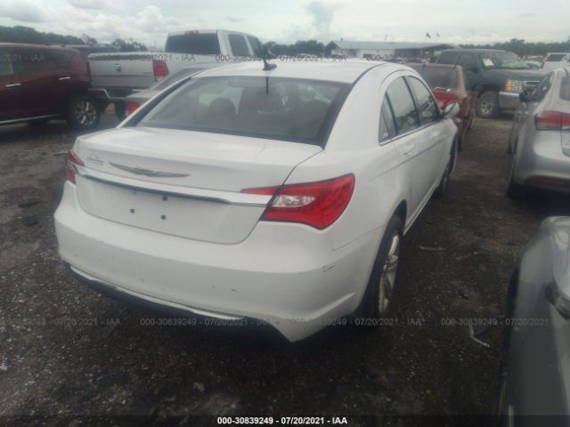 Photo 3 VIN: 1C3CCBBB8CN140498 - CHRYSLER 200 