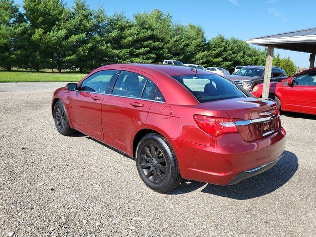 Photo 2 VIN: 1C3CCBBB8CN288005 - CHRYSLER 200 