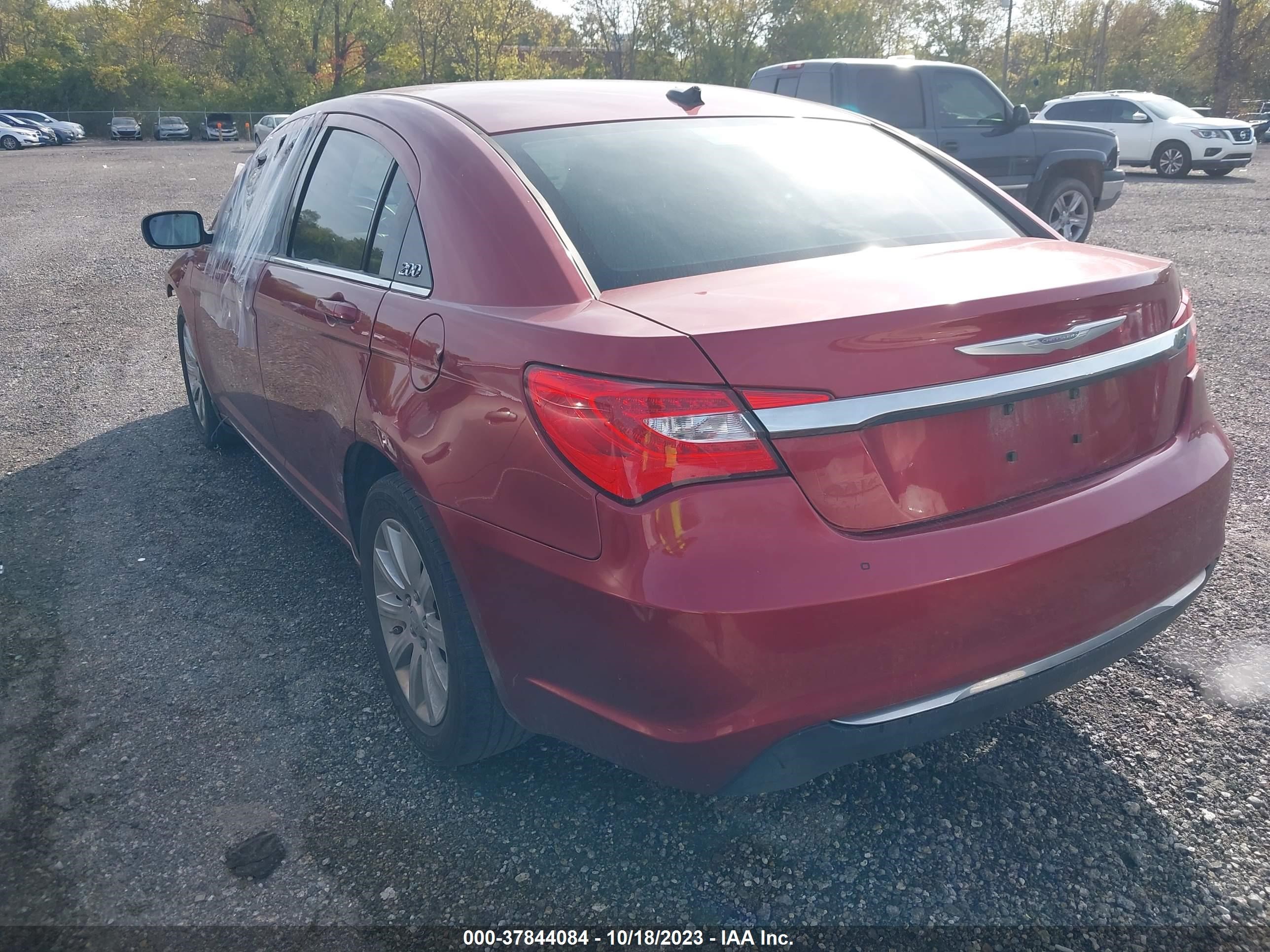 Photo 2 VIN: 1C3CCBBB8DN546203 - CHRYSLER 200 