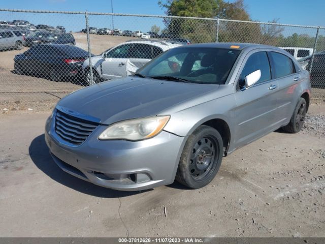 Photo 1 VIN: 1C3CCBBB8DN557556 - CHRYSLER 200 