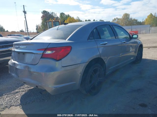 Photo 3 VIN: 1C3CCBBB8DN557556 - CHRYSLER 200 