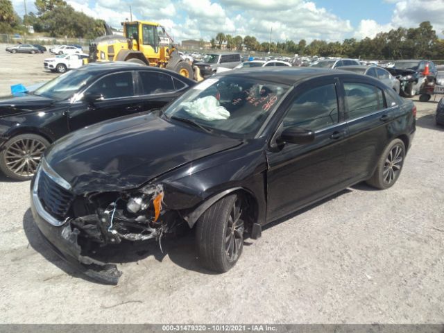 Photo 1 VIN: 1C3CCBBB8DN595739 - CHRYSLER 200 