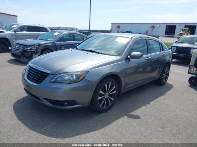 Photo 1 VIN: 1C3CCBBB8DN612121 - CHRYSLER 200 