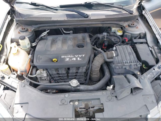 Photo 9 VIN: 1C3CCBBB8DN612121 - CHRYSLER 200 