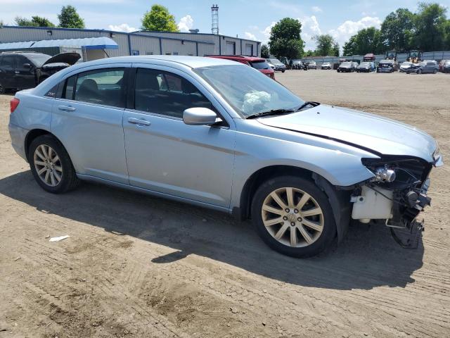 Photo 3 VIN: 1C3CCBBB8DN629095 - CHRYSLER 200 