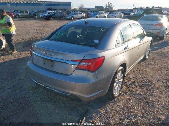 Photo 3 VIN: 1C3CCBBB8EN150578 - CHRYSLER 200 