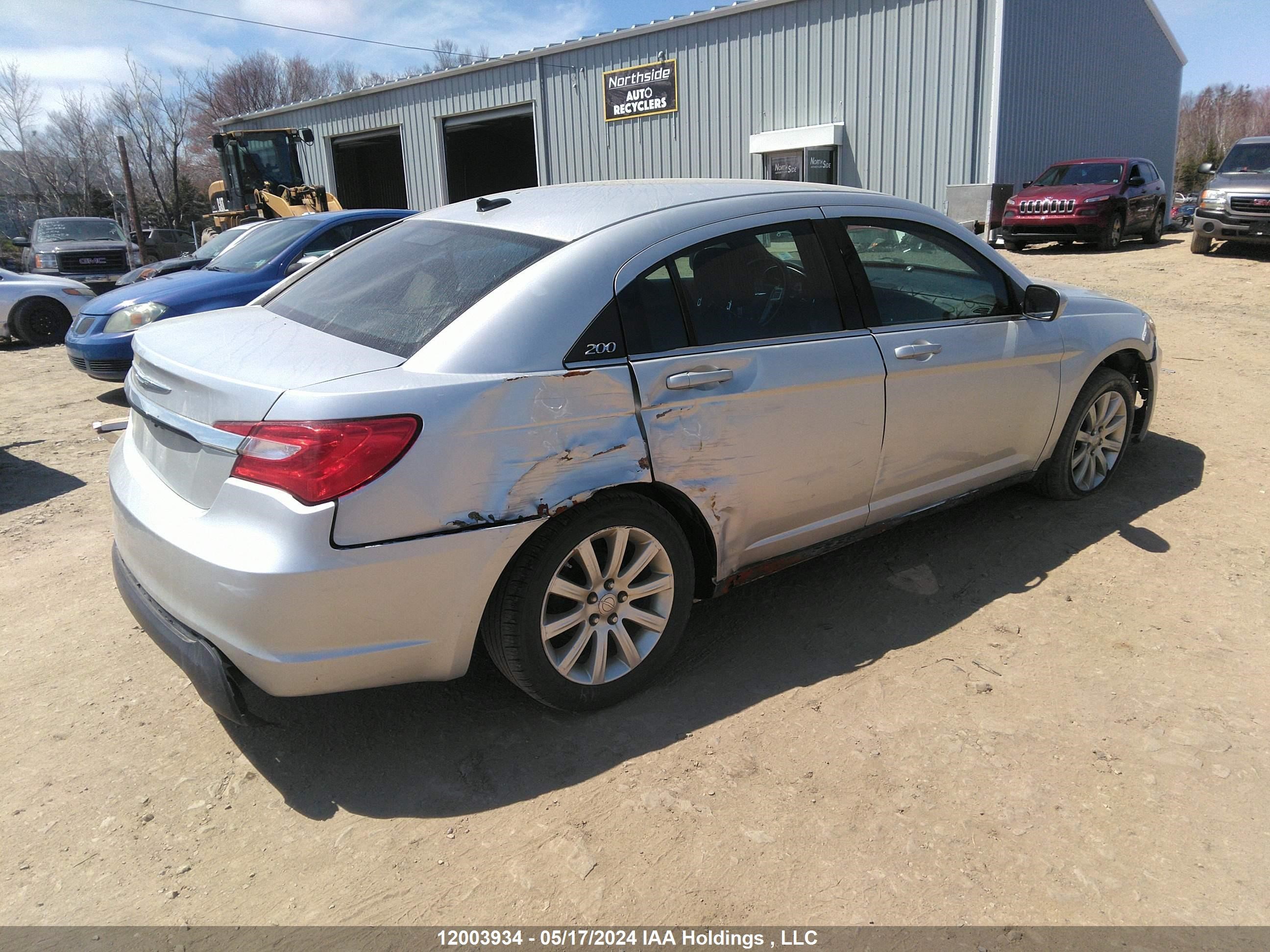 Photo 3 VIN: 1C3CCBBB9CN101502 - CHRYSLER 200 