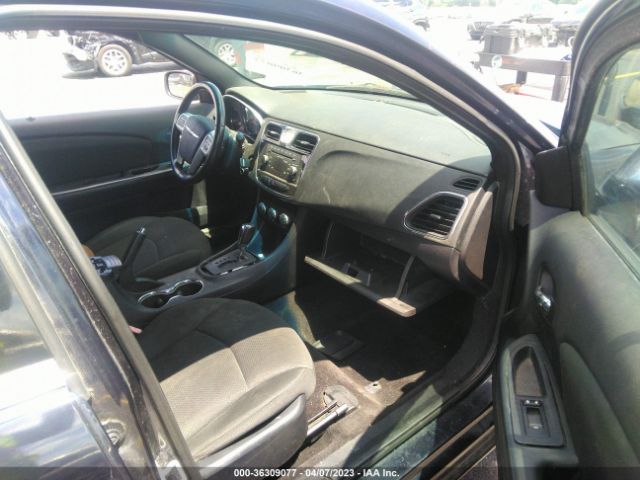 Photo 4 VIN: 1C3CCBBB9CN114637 - CHRYSLER 200 