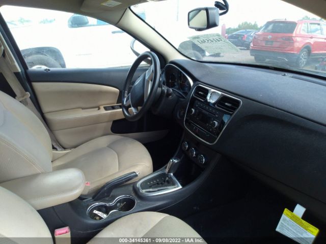 Photo 4 VIN: 1C3CCBBB9CN267700 - CHRYSLER 200 